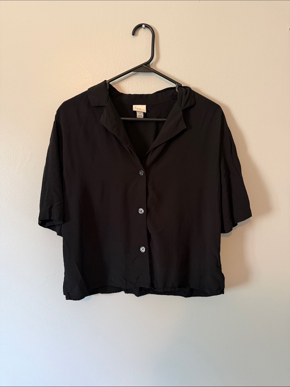 a new day Black Short-Sleeve Button-Down Shirt